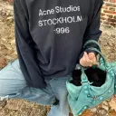 /𝟗 .