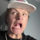 Free Country 13-20 Discord server icon