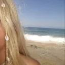 Teasing Caress  Discord Server Icon