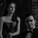 ﹒　❛ 　golden　gossip　𝜗𝒞 ﹐ Discord server icon