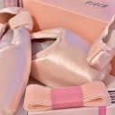 ⋆·˚ ༘ *𐙚˙ᡣ𐭩　 𝓋elorie's sanctuary ♡⋆｡ Discord server icon