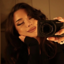 ̇ 　　✦　　r's 　⋆⋆ Discord server icon