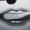 Captivated 18+'s icon