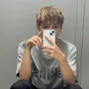 ⋌　(¬､¬) /famous  J2L = BAN