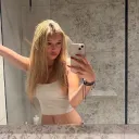 Desperate Touch  Discord Server Icon