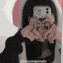 delulu 🌴 Discord server icon