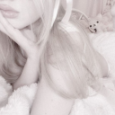 ノ𝘥𝘰𝘭𝘭𝘺𝘴 𝟷𝟻+ Discord server icon