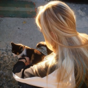 your /blonde hair Discord server icon