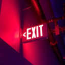 | 𝟷𝟾+ | ʟɪᴍɪɴᴀʟ ʟᴇᴠᴇʟs Discord server icon