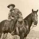 ✦          the west Discord server icon