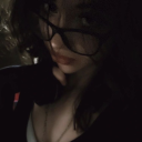 𝑒𝑤𝑢’𝒔 𝓫𝓸𝓾𝓽𝓲𝓺𝓾𝒆 Discord server icon