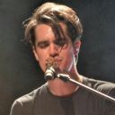 𝓃𝒶𝒾𝓁𝓈 𝒻𝑜𝓇 𝒷𝓇𝑒𝒶𝓀𝒻𝒶𝓈𝓉, 𝓉𝒾𝓂𝑒 𝓉𝑜 𝒹𝒶𝓃𝒸𝑒 . ݁₊ ⊹ . Discord server icon