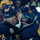 heated bagels ♡ Discord server icon