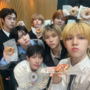 𝜗𝜚 ֹ  /modu Discord server icon