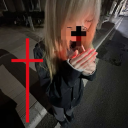 /blurry Discord server icon