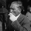 1923