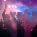 house party⋆.࿔*:･·˚