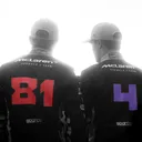 𝐇͟𝐄𝐋𝐌𝐄𝐓𝐒͟　　 ﹠  heroes