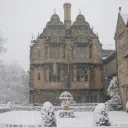 ❄ Winter Castle ❄ Social ・Friends・Chill・Fun・Emotes・Stickers・Anime・Movies・Games