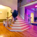 Henny House