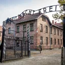 AUSCHWITZ