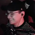 akmores