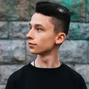 Aaron Müller - Community Discord