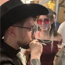 Hasta que Devas se saque el carnet