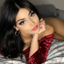 Mia's Nudes ðŸ’• Server Icon