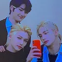 kpop and other hangout