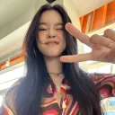 ᛝ　　 flan・social & decor Discord Server Icon