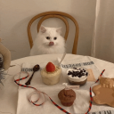 isa's cat café :3 Discord server icon