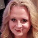 Karen Warbis - Singer