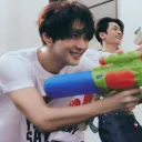 藝 ⟢ yizhuo Discord Server Icon