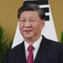 一个装入油桶的西瓜聚会