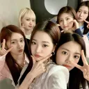 · • — kpop café .♡