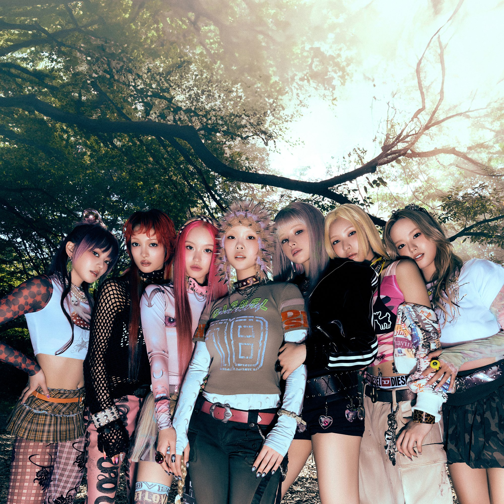 ekissed ; pfps・egirls | closed new server soon