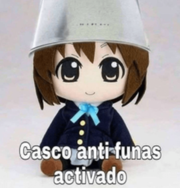 RT_cascofunas Discord sticker