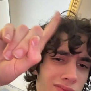 uh actually.. | .gg/sombr