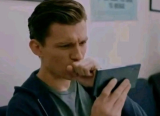 TomHollandShocked /echat