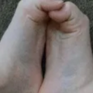 feet