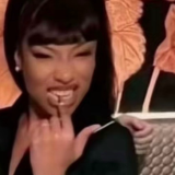 im like wsp fine shyt lip bite