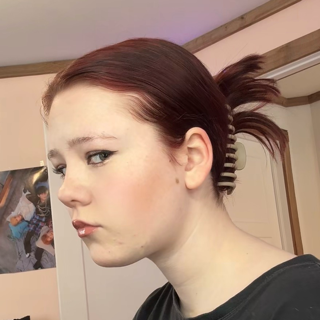 what the fuck jazzy  /jeongin