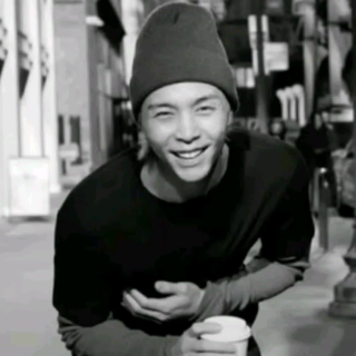 Elder millennial /yongbok