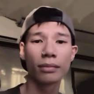 emciki sượng Discord sticker