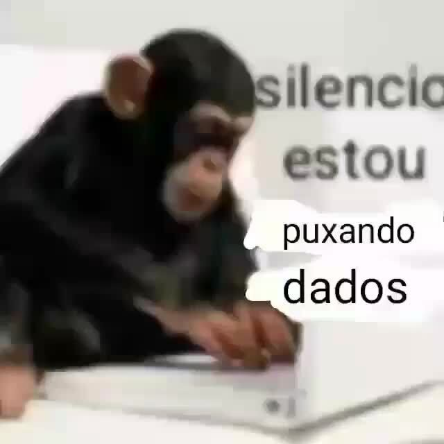 silencio estou puxando dados Discord sticker
